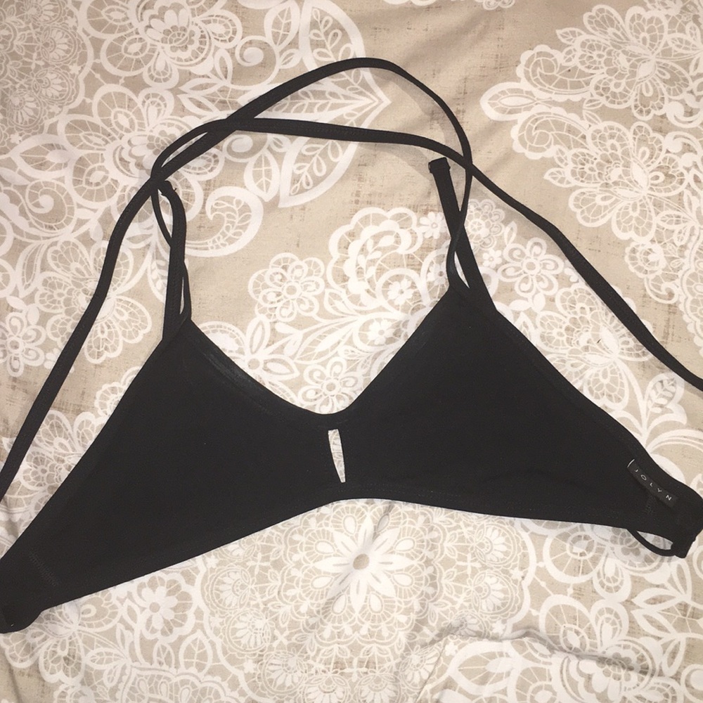 Jolyn vent top